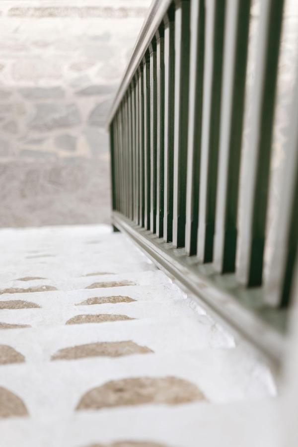 Step Studio Mykonos Town Екстер'єр фото