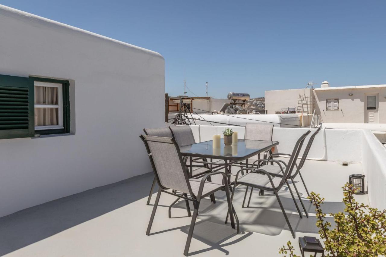 Step Studio Mykonos Town Екстер'єр фото