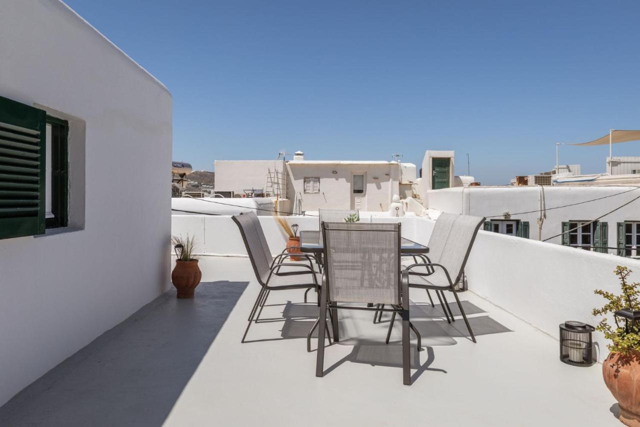 Step Studio Mykonos Town Екстер'єр фото