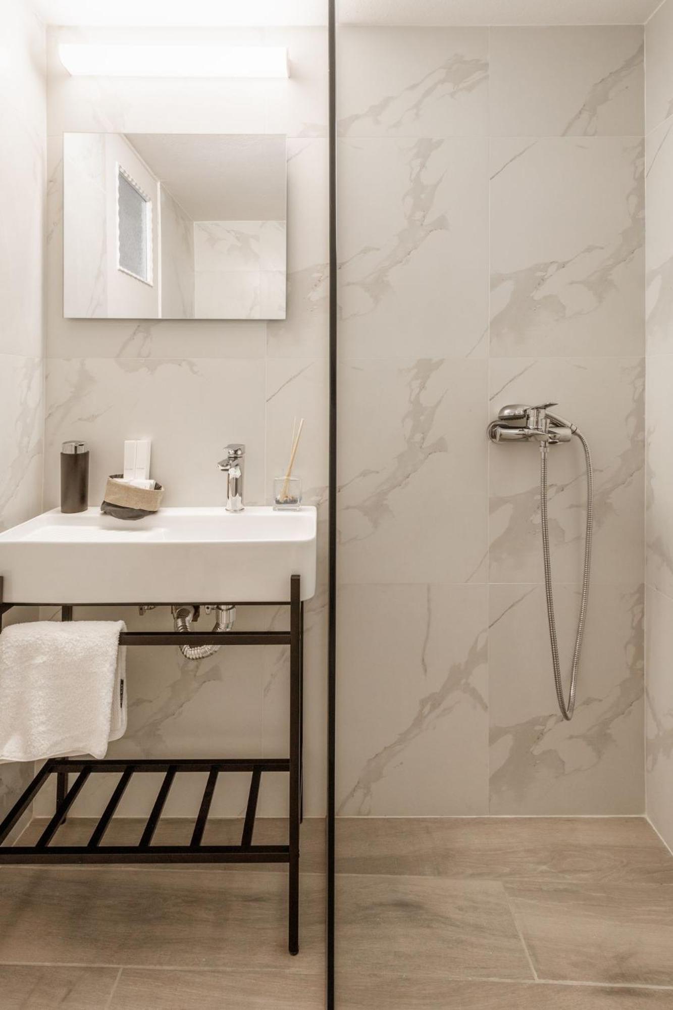 Step Studio Mykonos Town Екстер'єр фото