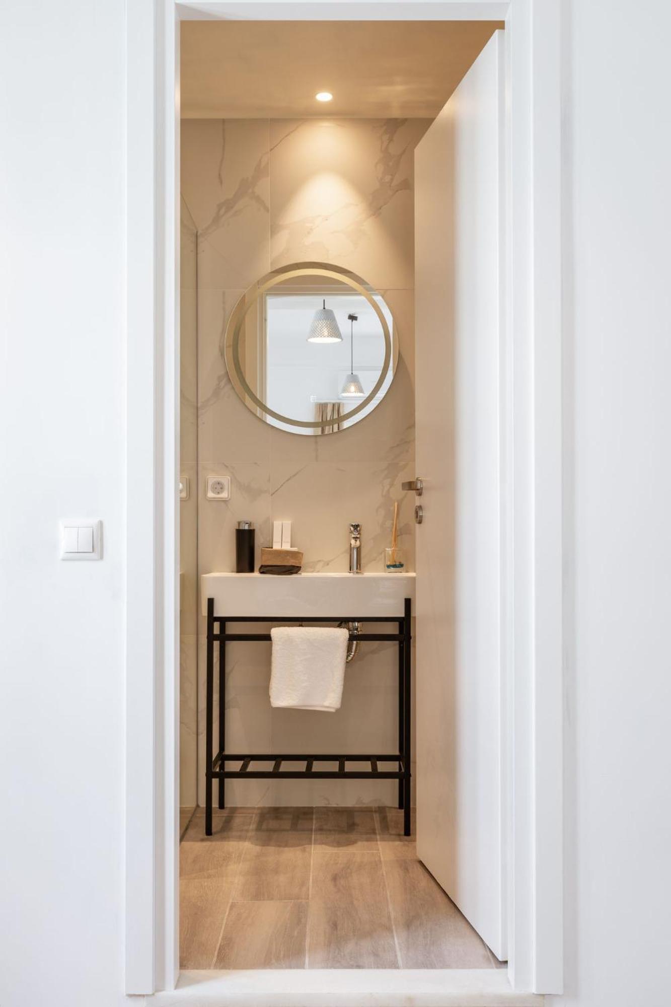 Step Studio Mykonos Town Екстер'єр фото